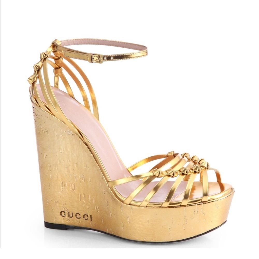 GUCCI gold metallic sandals 39.5